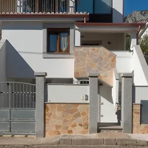 Apartment Casa Dei Lecci -, Cala Gonone