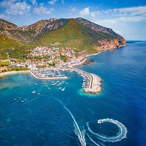 Cala Luna Nocleg ze śniadaniem